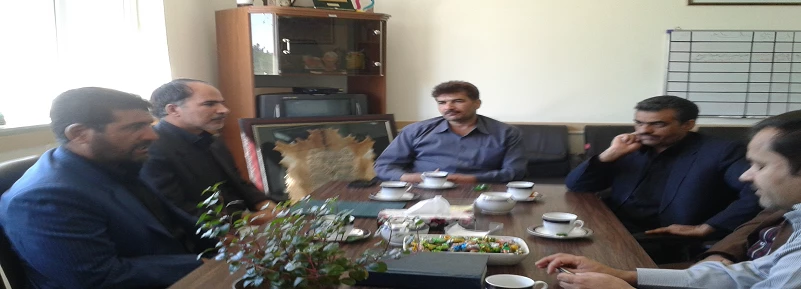جلسه هم اندیشی شورای اداری و اموزشی دانشکده فنی  با مدیریت جهادکشاورزی شهرستان قاینات تشکیل گردید .