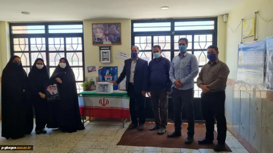 برگزاری نمایشگاه ویژه انتخابات 1400در دانشکده فنی قاین 2
