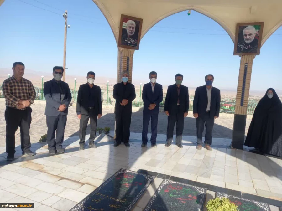 حضور  همکاران بر مزار شهدای خوش نام جبل النورو تجلیل از همکاران رزمنده و یادگاران دوران دفاع مقدس 3