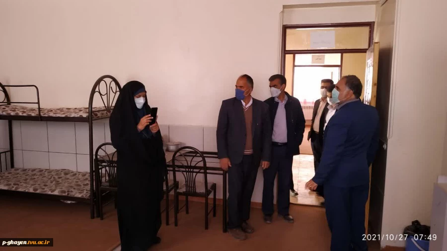 بازدید مدیر کل محترم امور دانشجویی از خوابگاههای  آموزشکده فنی و حرفه ای امام خمینی ره قاین 4