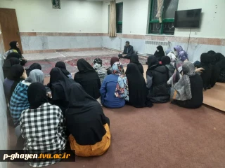 جلسه هم اندیشی با دانشجویان مرکز دختران به مناسبت هفته جوان و نیمه شعبان در نمازخانه دختران