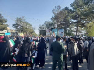 شرکت ریاست و کارکنان و اساتید و دانشجویان آموزشکده فنی در راهپیمایی 13 آبان 4