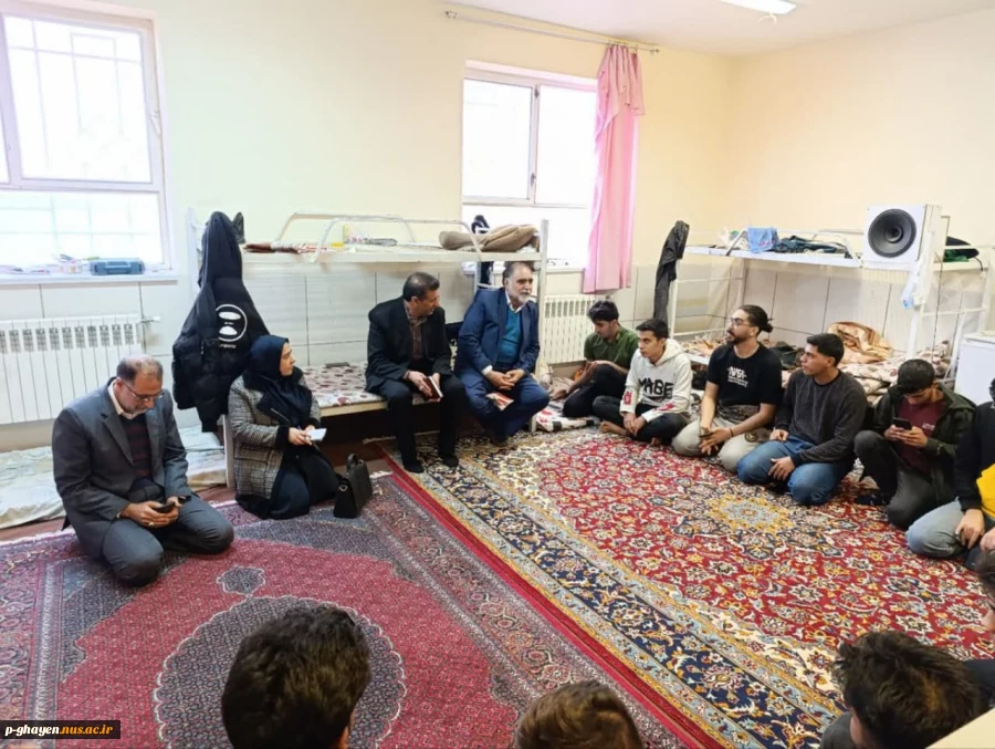 نشست صمیمی ریاست دانشگاه ملی مهارت خراسان جنوبی با دانشجویان دانشگاه ملی مهارت مرکز قاین 2