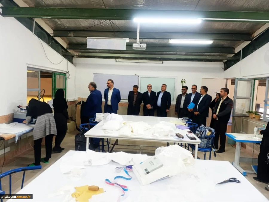 مدیر کل محترم دفتر مرکزی حراست دانشگاه ملی مهارت آقای دکتر گنجی و
  6