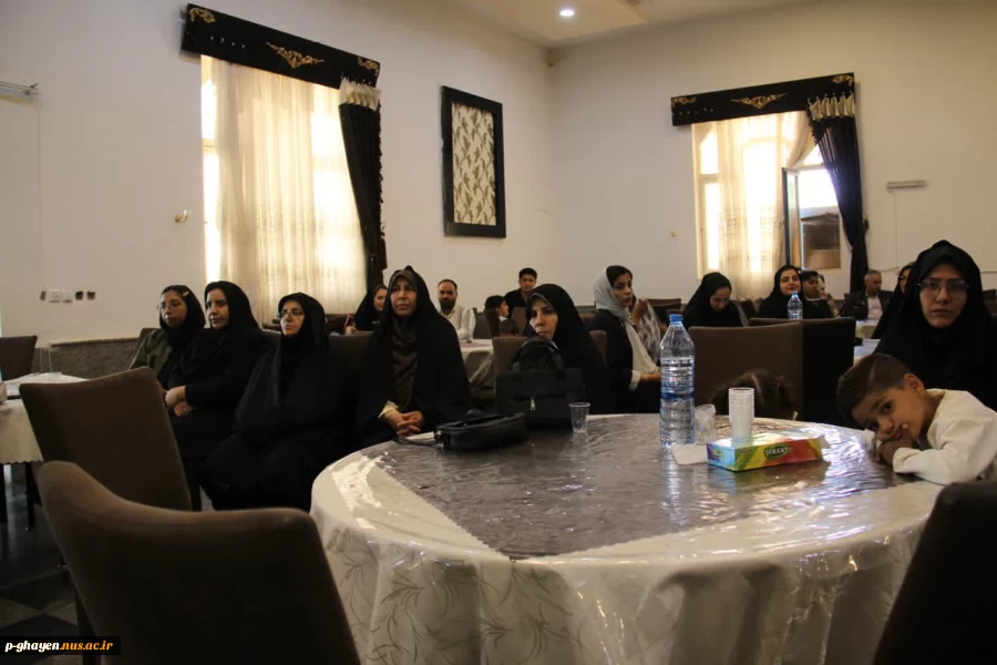 مراسم گرامیداشت  شهادت دانشمند وارسته، استاد «شهید مرتضی مطهری (ره)» و «روز استاد و معلم» و تجلیل از اساتید برتر 4