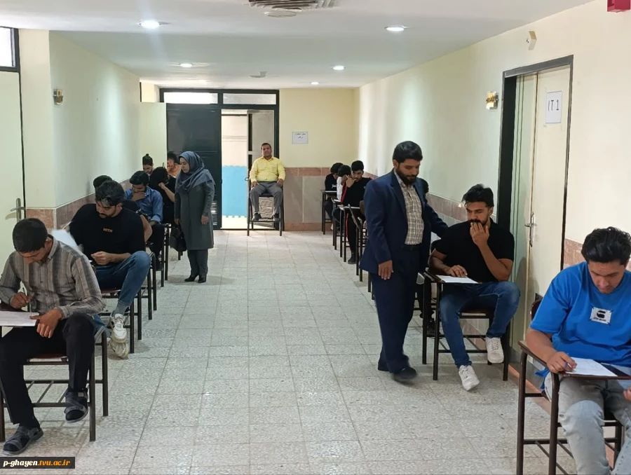 بازدید رئیس اداره نظارت، ارزیابی و تضمین کیفیت دانشگاه ملی مهارت استان خراسان جنوبی از حوزه های برگزاری امتحانات 2