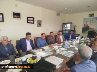 دیدار صمیمی ریاست دانشگاه ملی مهارت واحد استانی خراسان جنوبی«جناب دکتر علیرضا جهانگیر» به اتفاق همکاران استانی و «جناب دکتر غلامپور»فرماندار شهرستان قاینات 4