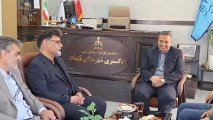 به مناسبت هفته قوه قضائیه؛دیدارهای جداگانه رئیس آموزشکده قاین با مسئولان قضایی شهرستان 4